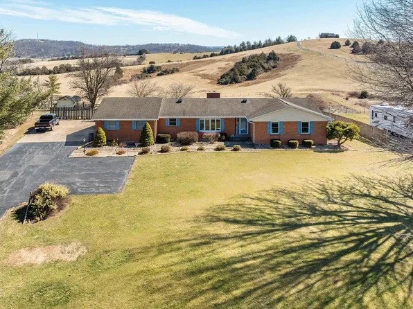 9872 Harpine Hwy, Broadway, VA 22815