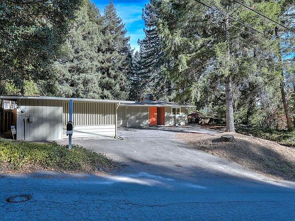 2nd image of 440 El Solyo Heights Dr