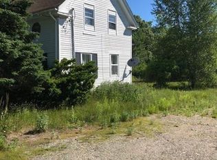 95 N Main St, Milbridge, ME 04658