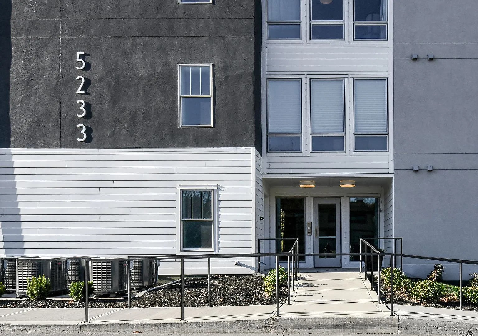 HighPointe Residences at Little Turtle — Photo 1