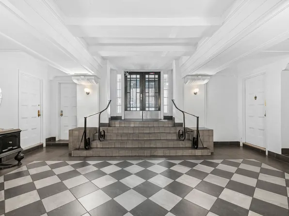 102 West 85th Street 9B image 6 of 6