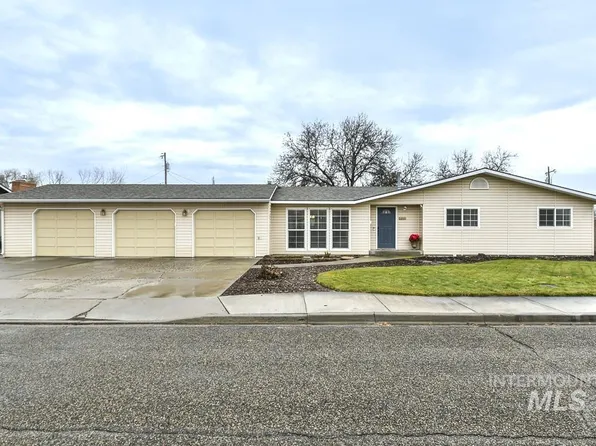 1196 SW 11th Ave, Ontario, OR 97914