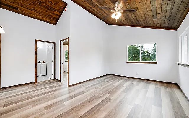 15-1707 15th Ave — Photo 8