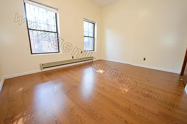 Rented by Genik Group Corp