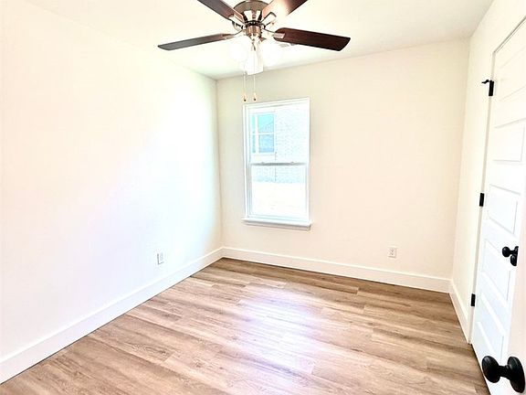 5th image of 5069 Elk Valley Ave