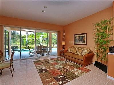 2nd image of 1298 Reserve Dr