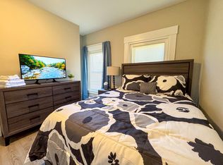 22 Maple St #C, West Lebanon, NH 03784