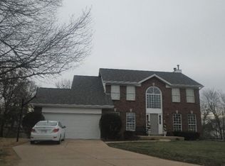 335 Forest Grove Ct, Saint Peters, MO 63304