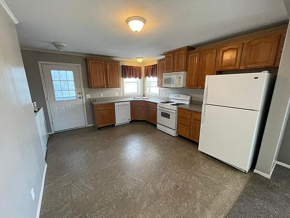 4th image of 515 Cottonwood Ln #1