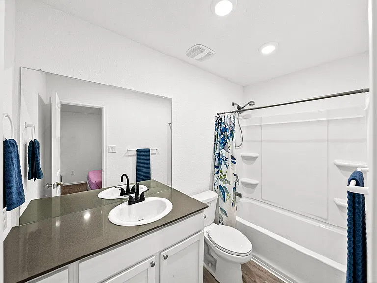 7634 Chancery Gate — Photo 15