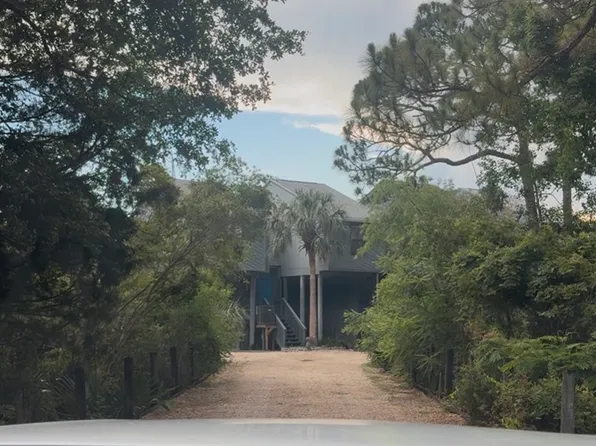 200 White St APT 16, Niceville, FL 32578