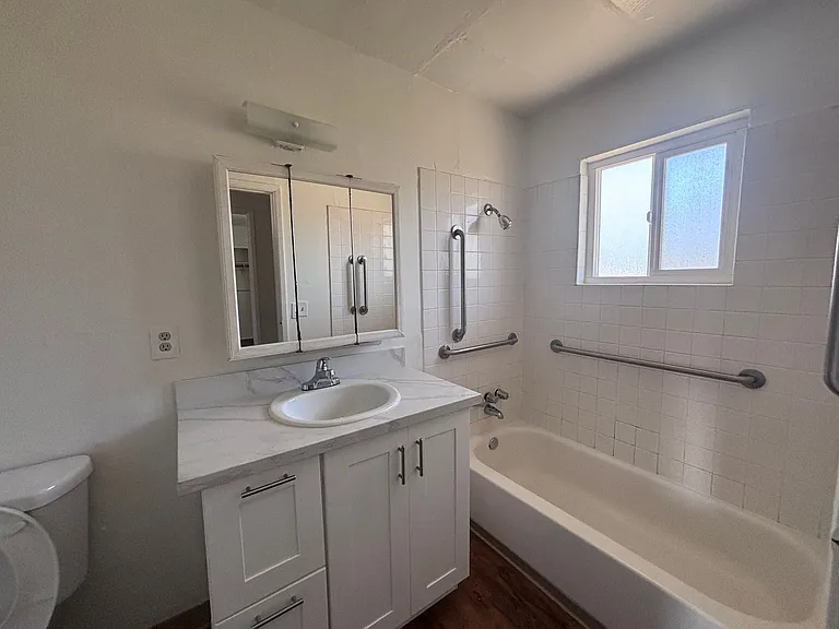 176 Palm Avenue — Photo 5