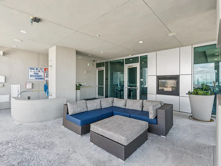SkyHouse Buckhead — Photo 24