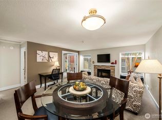 15824 NE Leary Way #5-301, Redmond, WA