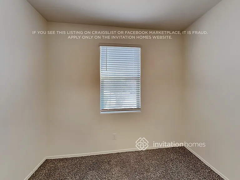 36822 W Maddaloni Ave — Photo 8