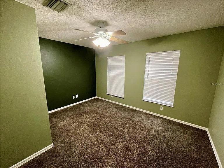 12119 Warwick Cir — Photo 16