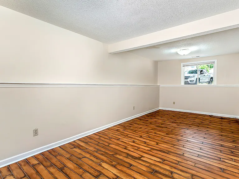 1204 Ogden Pl — Photo 6