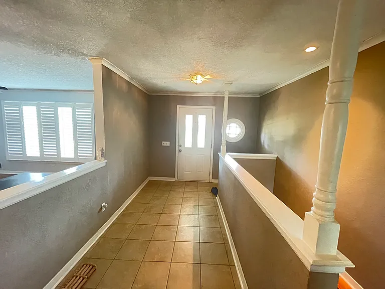 8224 Garfield Ave — Photo 4