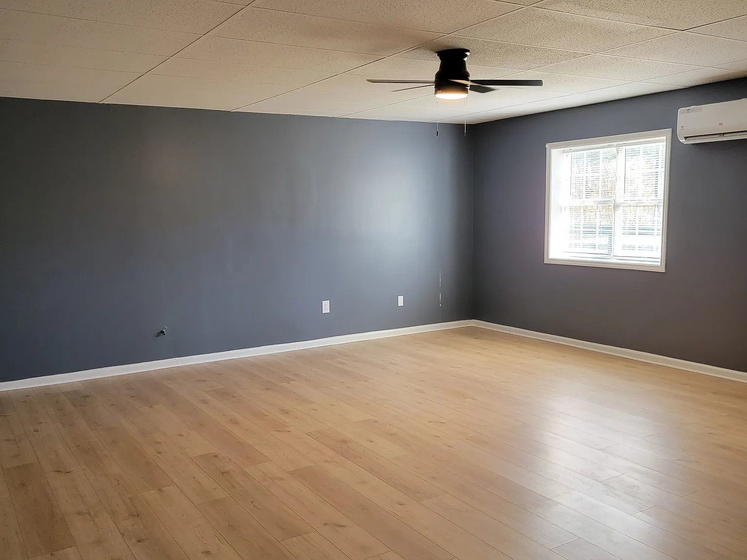 2 bed, 700 sqft, $1,200 — Photo 2