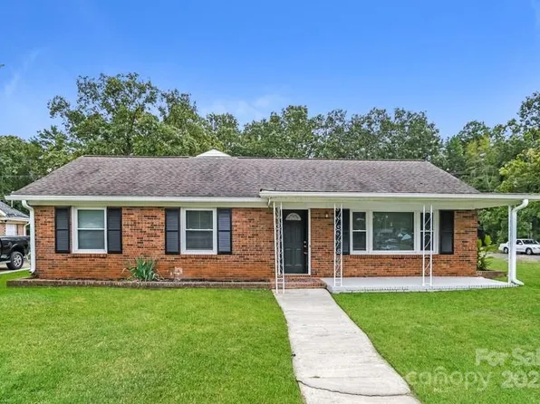 1204 Glenarden Dr, Rock Hill, SC 29730