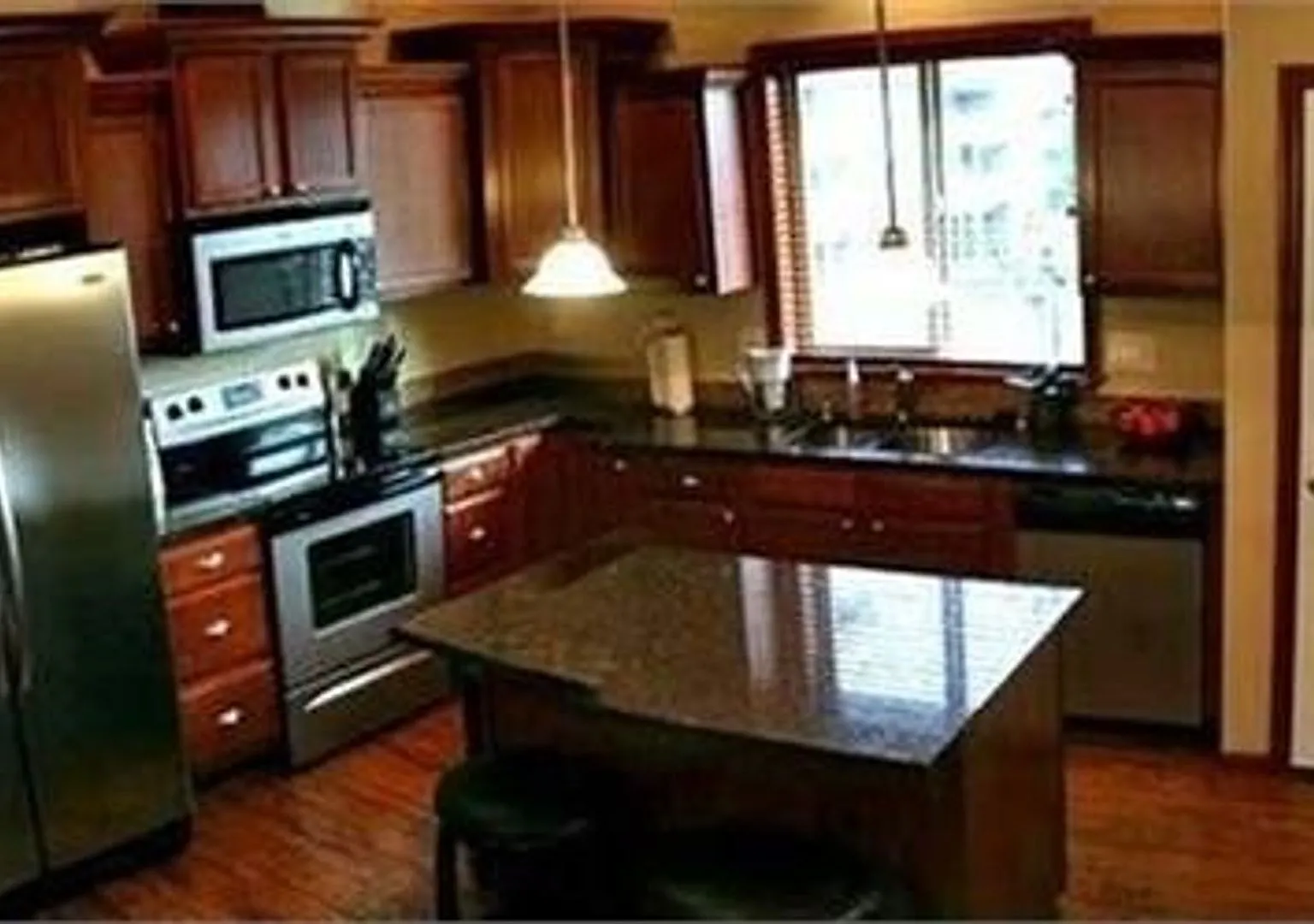 660 Telegraph Rd #301 — Photo 2