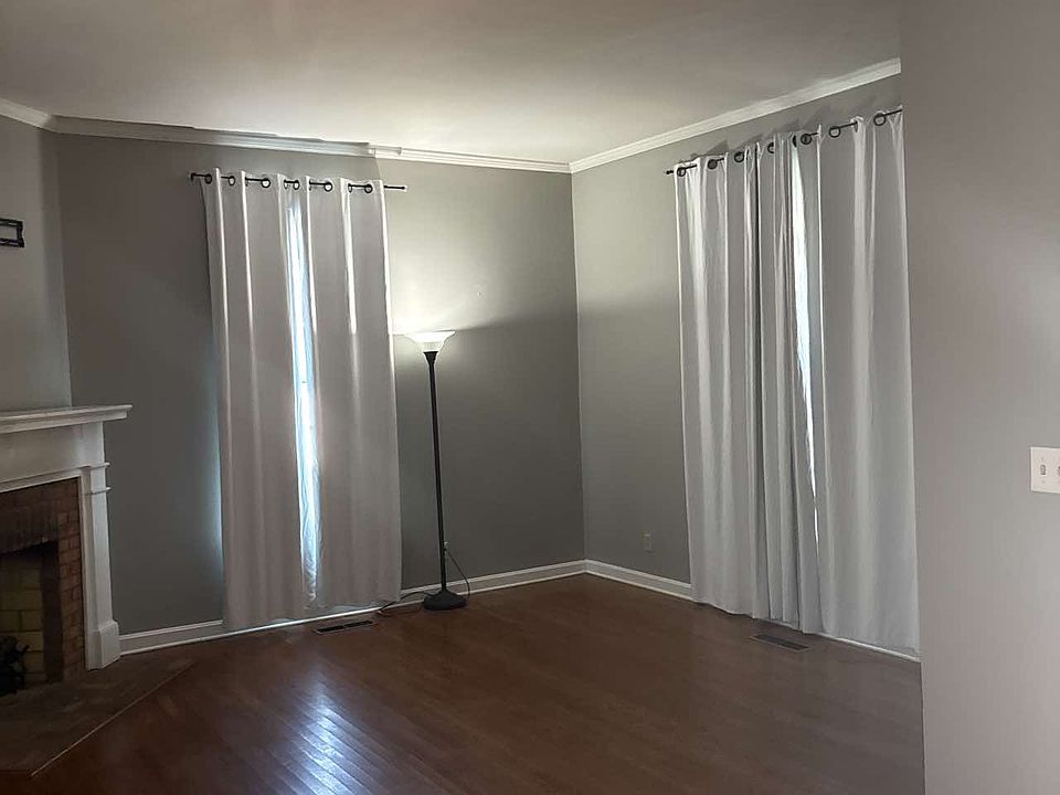 2nd image of 141 Alumni Ave