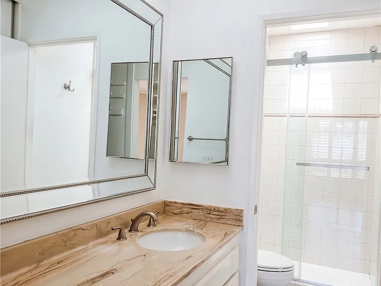 6121 Shoup Ave #10 — Photo 10