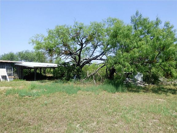 5th image of 1601 W Main St