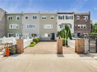 2580 Harding Ave, Bronx, NY 10465