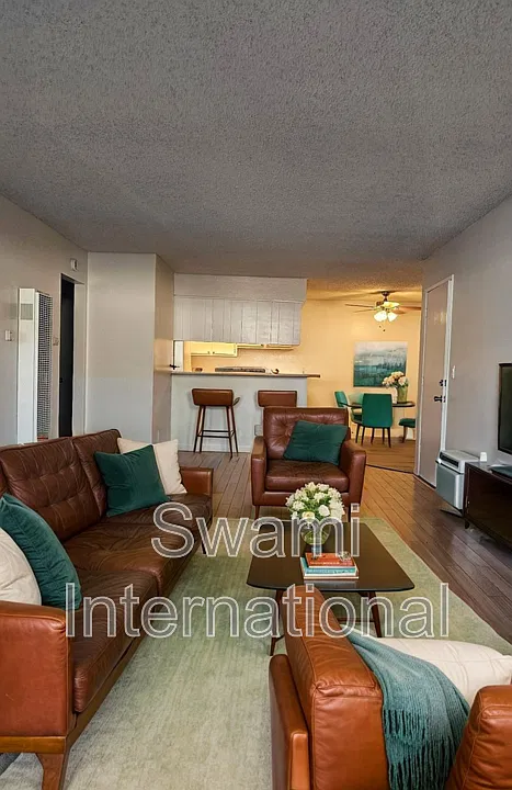 10030 Rosecrans Ave #16