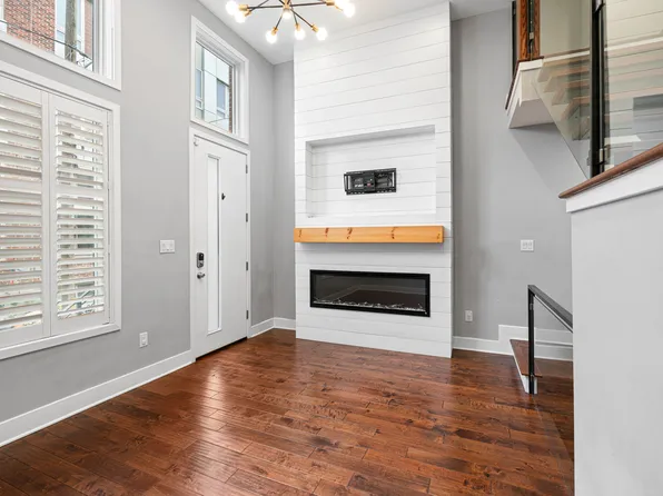 1302 S Woodstock St, Philadelphia, PA 19146