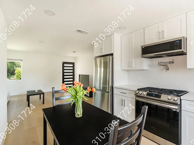 3023 Glendon Ave — Photo 11