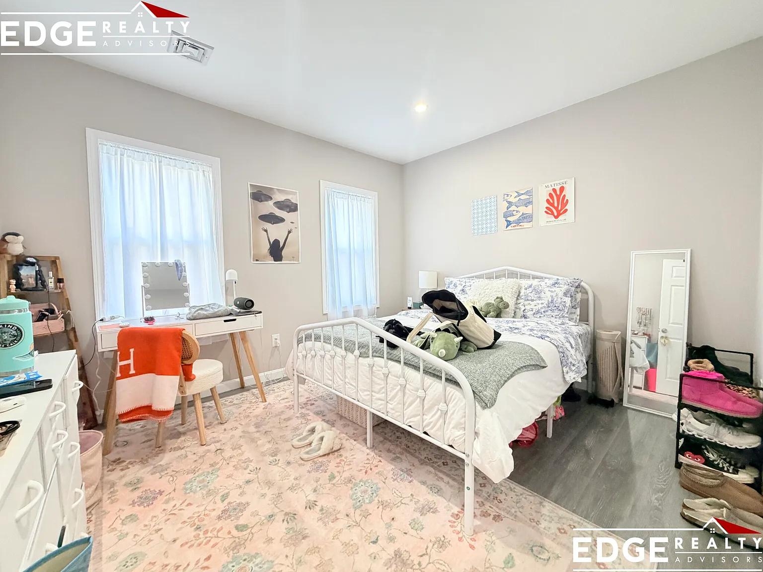 4 bed, 1500 sqft, $5,200 — Photo 3