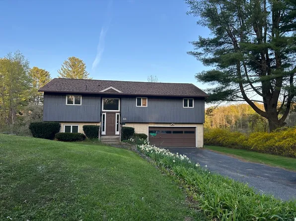 83 Fort Hill Ave, Pittsfield, MA 01201