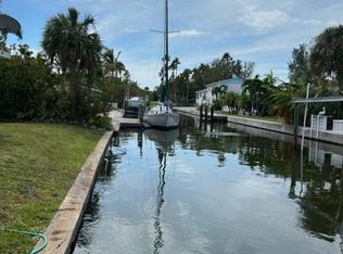 573 Tarawitt Dr, Longboat Key, FL 34228