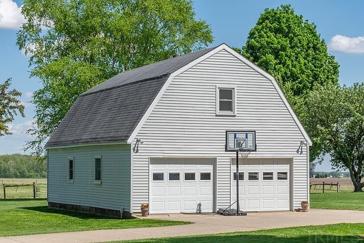 61600 Bremen Hwy, Mishawaka, IN 46544 MLS 202218654 Zillow