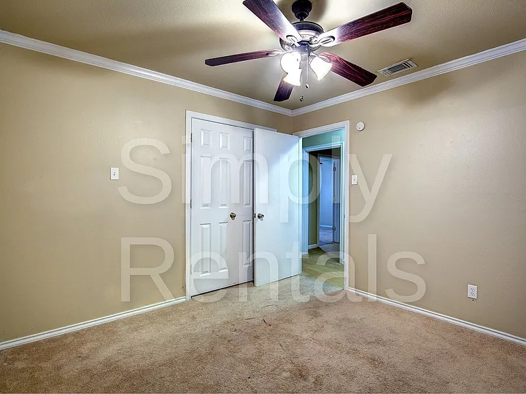 6716 Sayle St — Photo 31