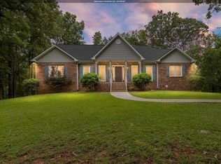 205 Chestnut Cir, Alabaster, AL 35007