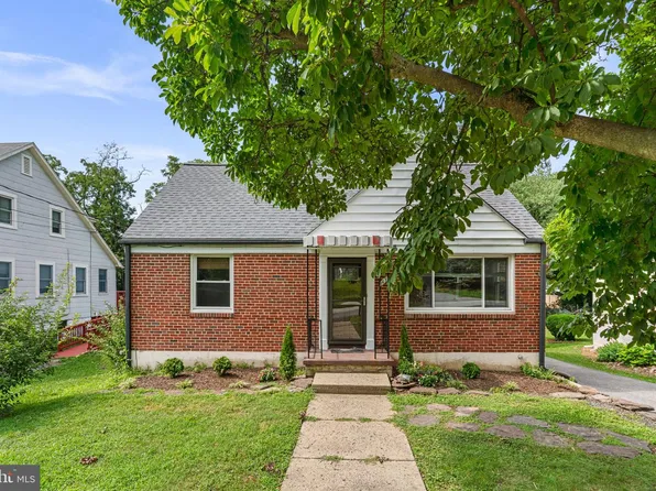 907 Woodsdale Rd, Baltimore, MD 21228