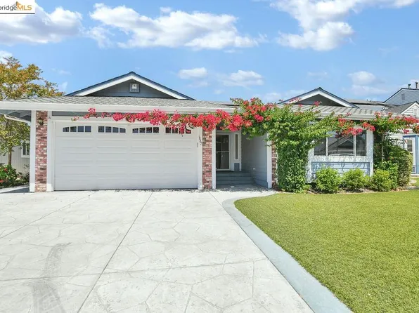 1887 Dolphin Pl, Discovery Bay, CA 94505