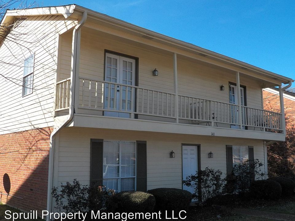 1st image of 140 Park Cir #A