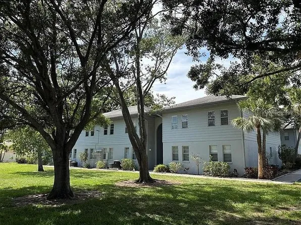 10800 Us Highway 19 N APT 237, Pinellas Park, FL 33782