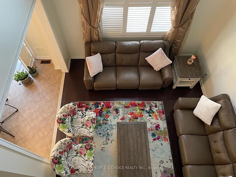 2486 Wasaga Dr — Photo 6