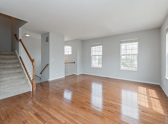 2nd image of 794 Brodhead Dr
