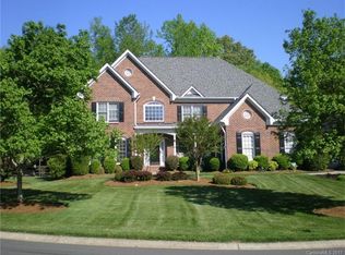 3823 Denmeade Dr, Charlotte, NC 28269