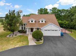 23 W Richton Rd, Crete, IL 60417