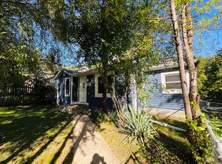 6204 Hillcrest Rd, Cary, IL 60013