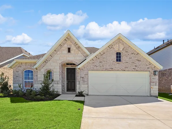 5037 Hitching Post Dr, Fort Worth, TX 76036