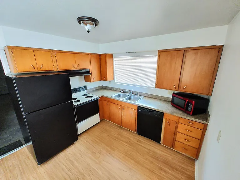 1420 Monte Vista Ave — Photo 5