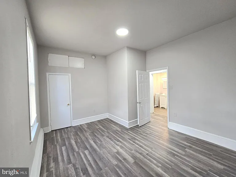 5526 N Mascher St #1 — Photo 10